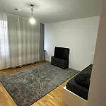 Small Cozy Apartment In Cologne City